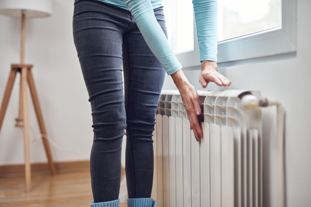 Checking radiator heat Checking radiator heat